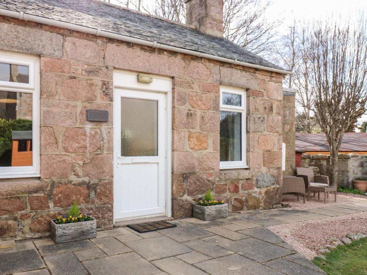 Gairnlea Cottage Балатър Екстериор снимка